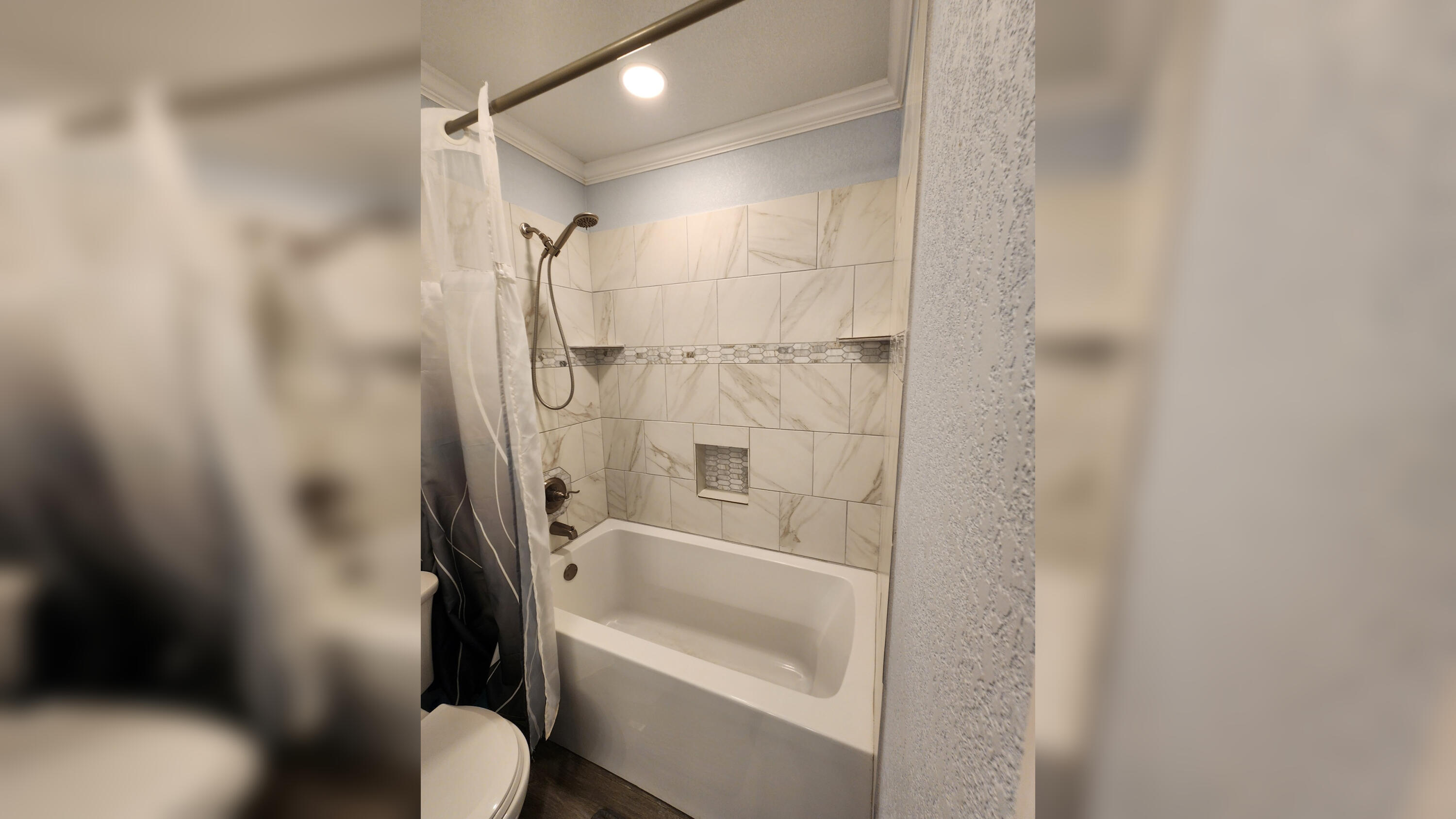 1330 SE Miracle Strip Parkway 207