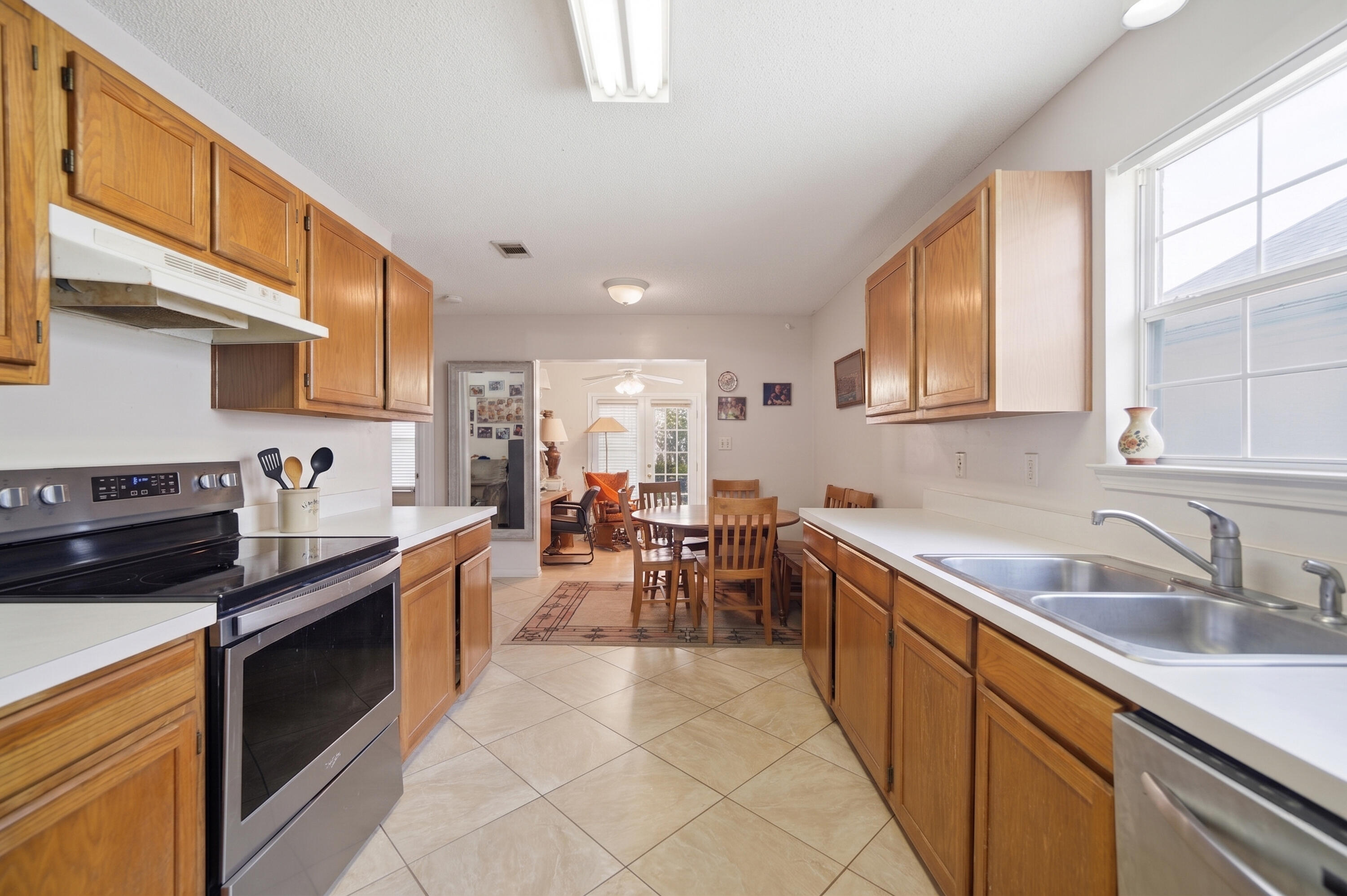 236 Nautica Way