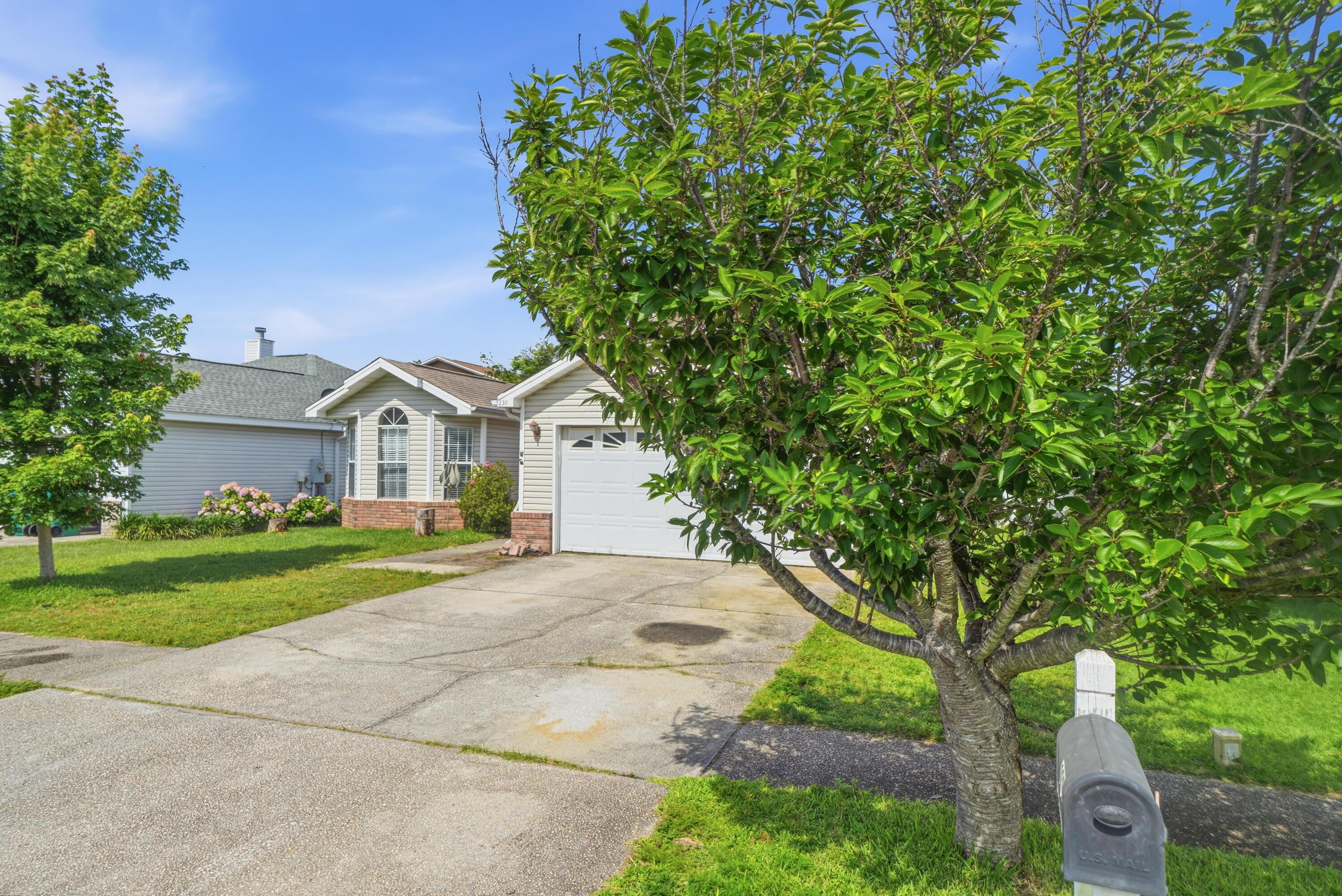 236 Nautica Way