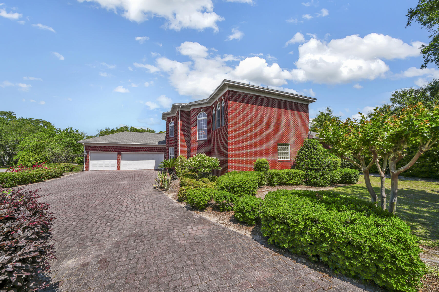 1348 Windward Circle