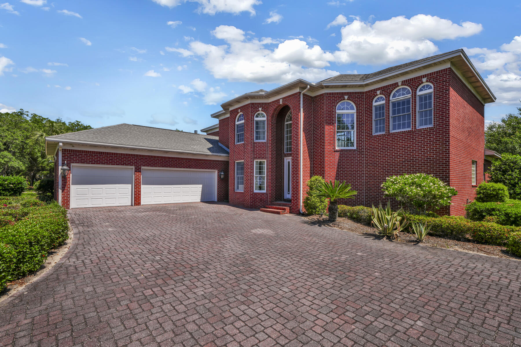 1348 Windward Circle