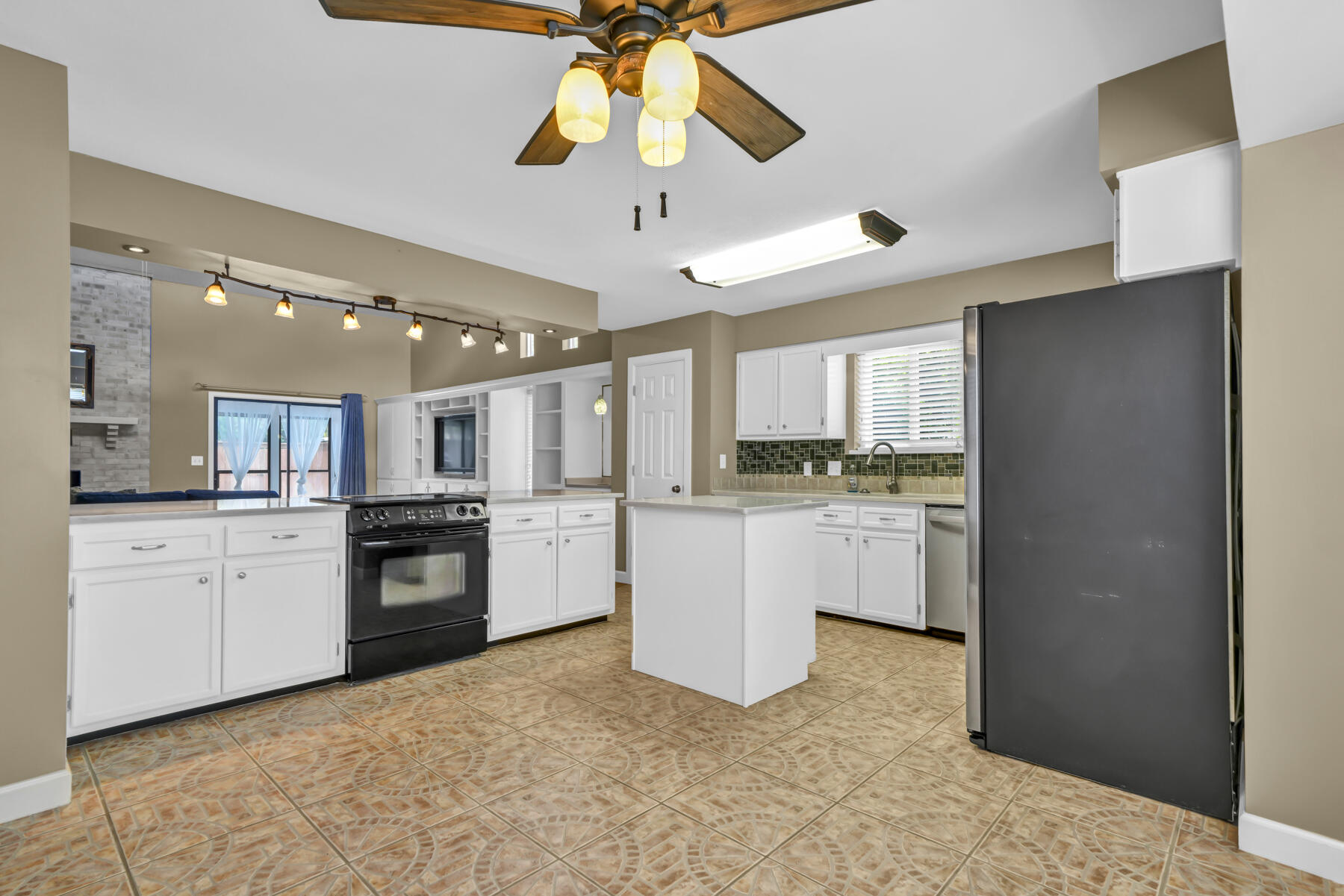 22 Tanglewood Circle