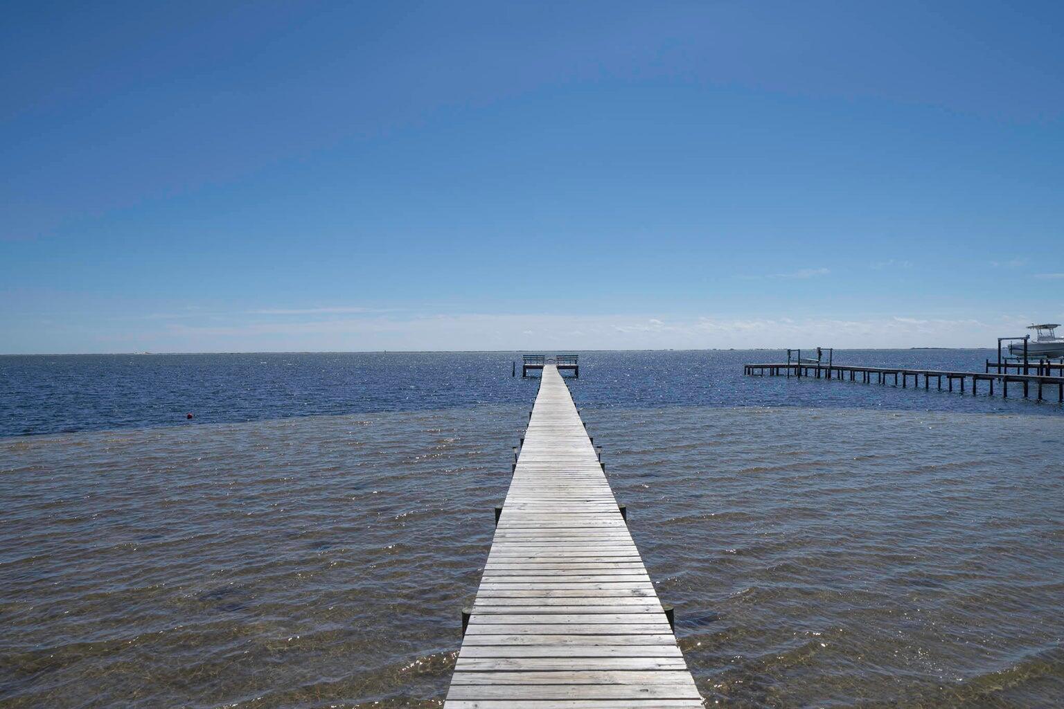 1817 E Smugglers Cove Drive