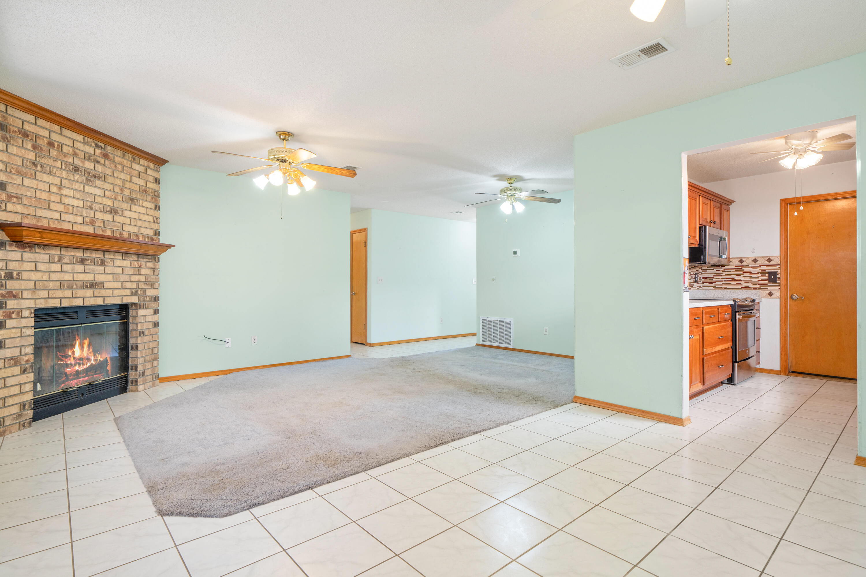 200 Woodland Park Circle