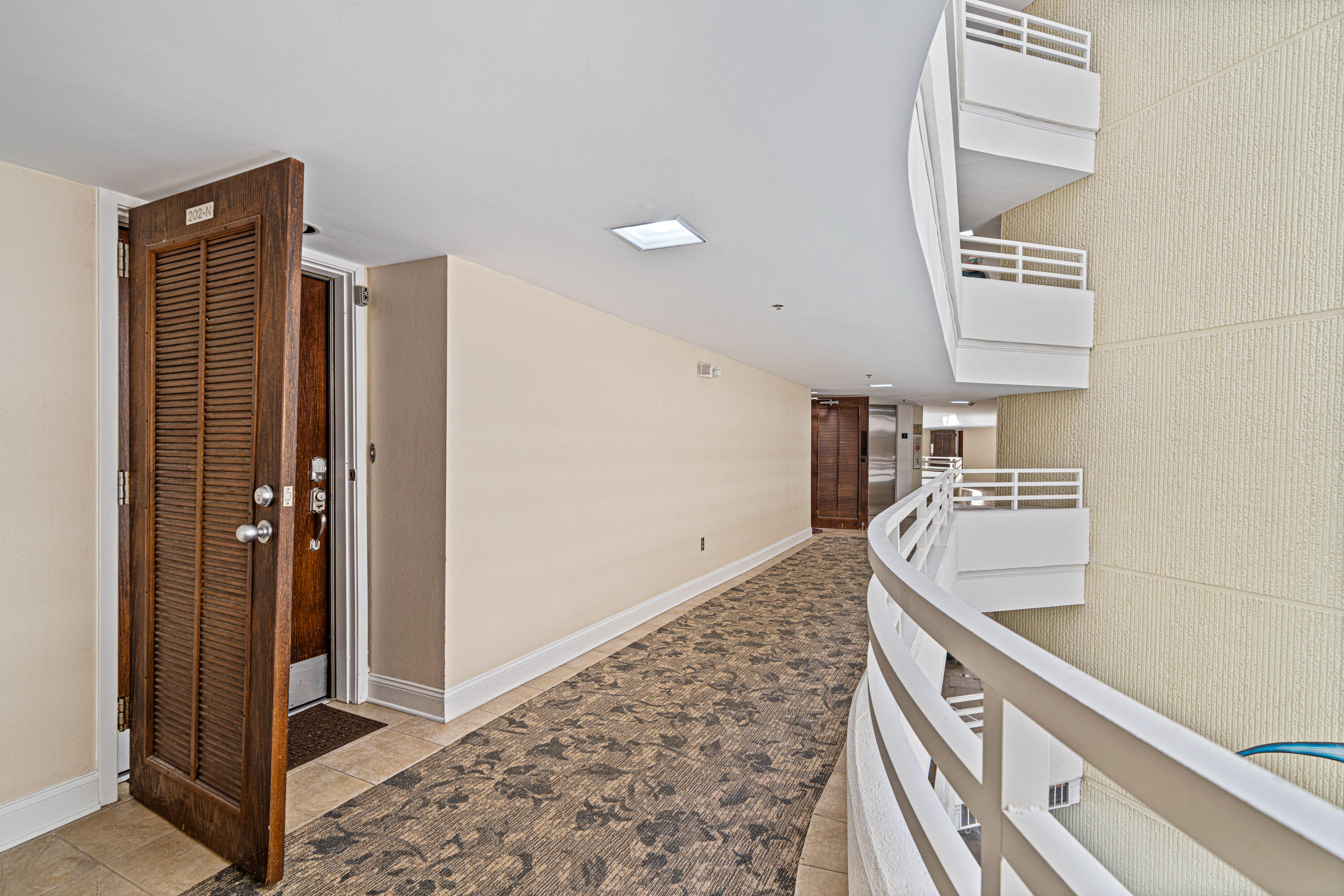 100 Gulf Shore Drive, 202