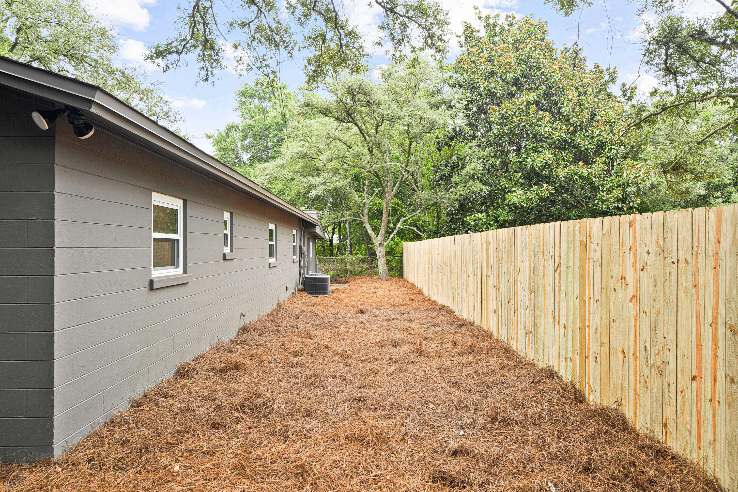 332B Calhoun Avenue