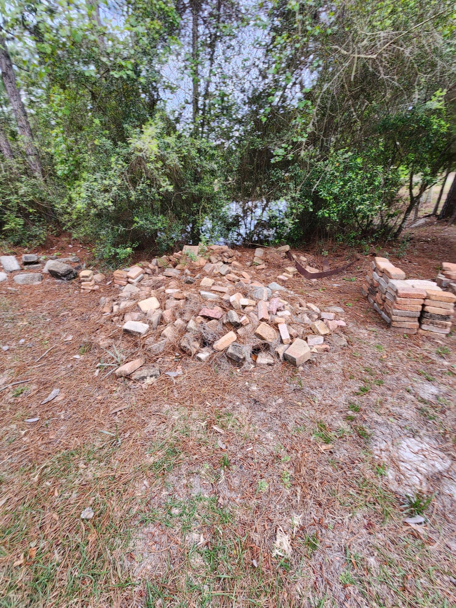 1817 E Smugglers Cove Drive