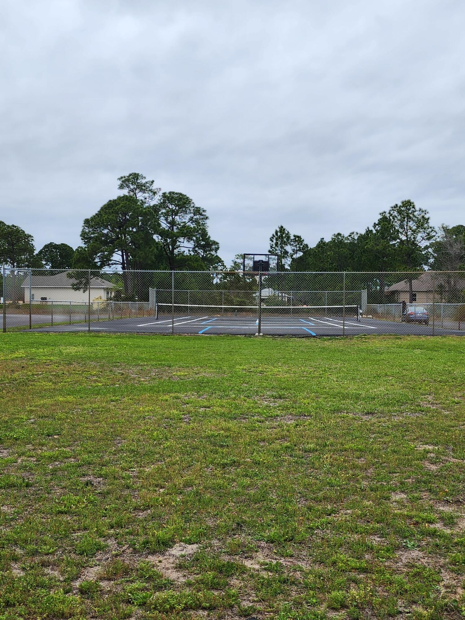 1817 E Smugglers Cove Drive