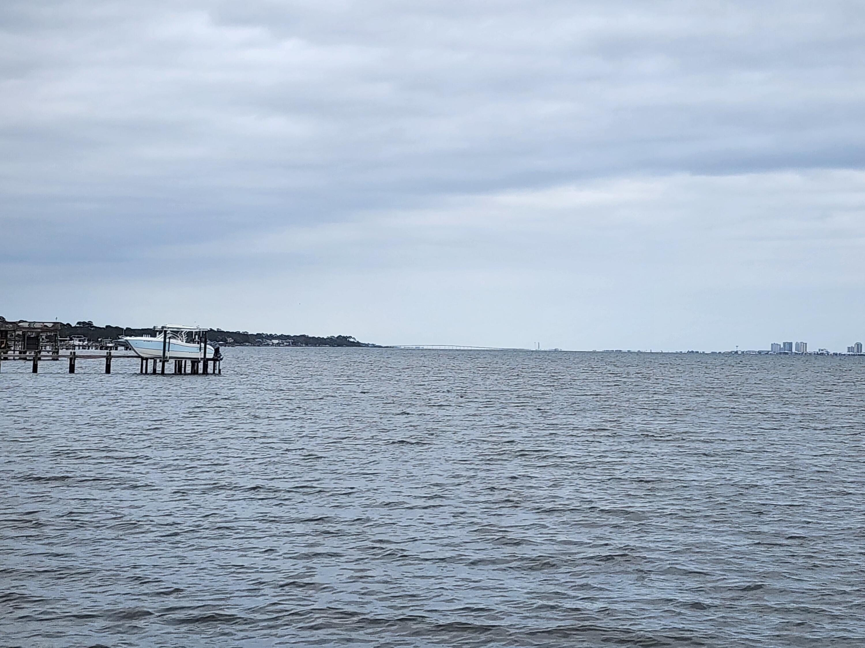 1817 E Smugglers Cove Drive