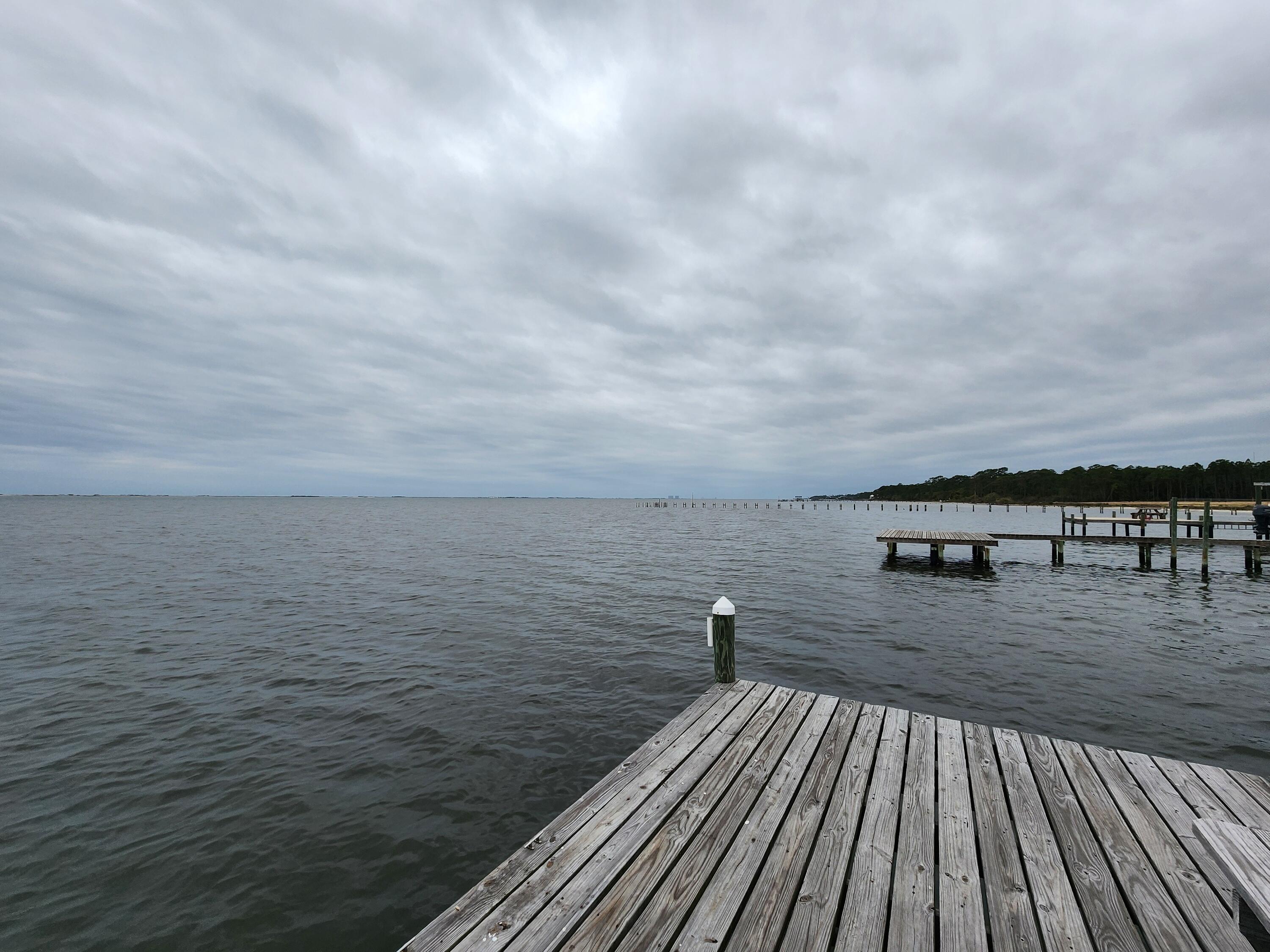 1817 E Smugglers Cove Drive