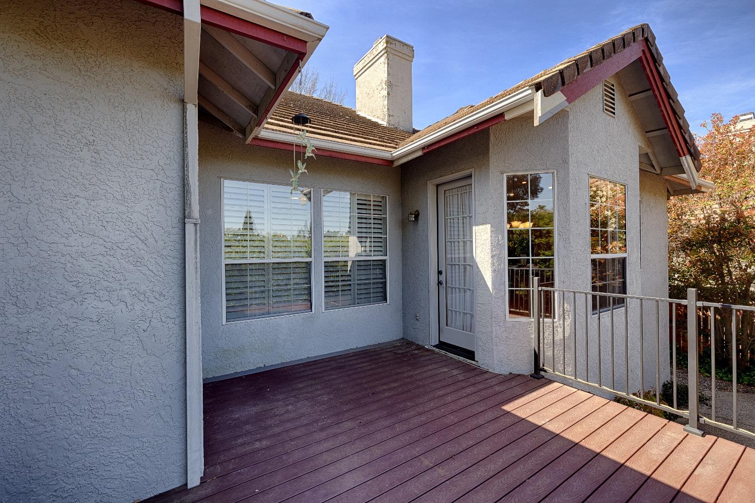 6960 Green Leaf Court