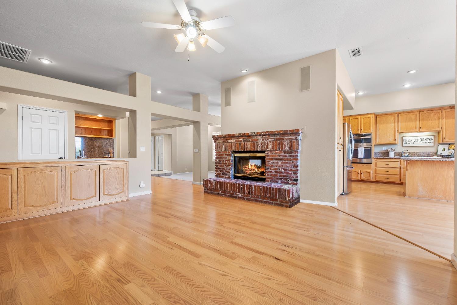 6960 Green Leaf Court