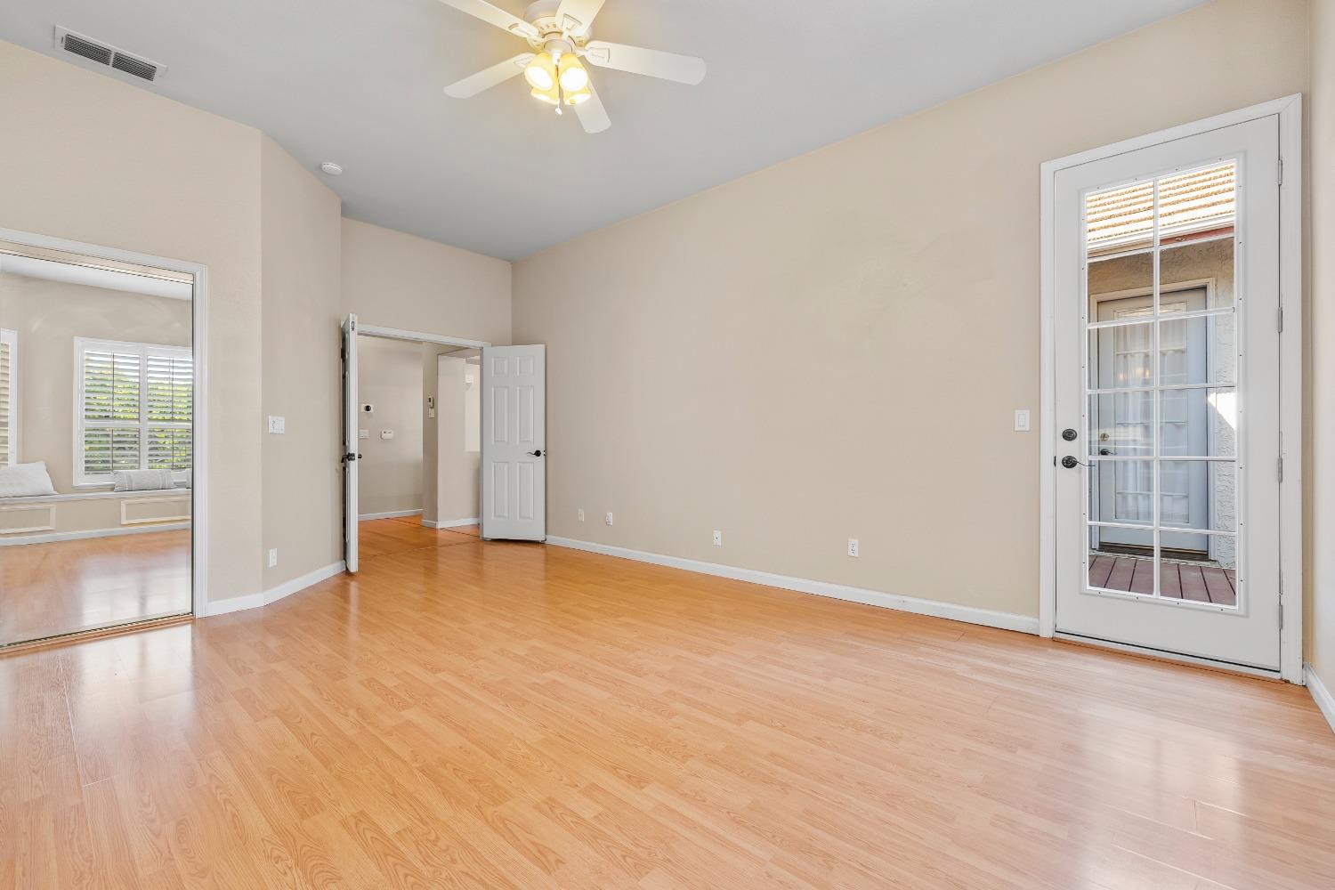 6960 Green Leaf Court