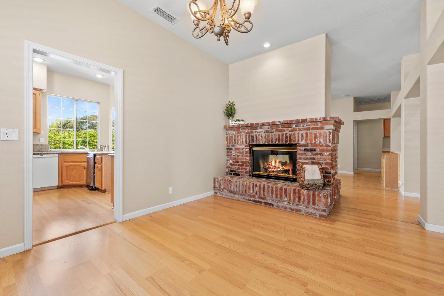 6960 Green Leaf Court