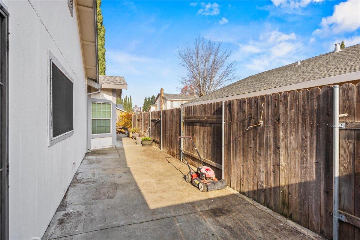 4455 Valverde Way