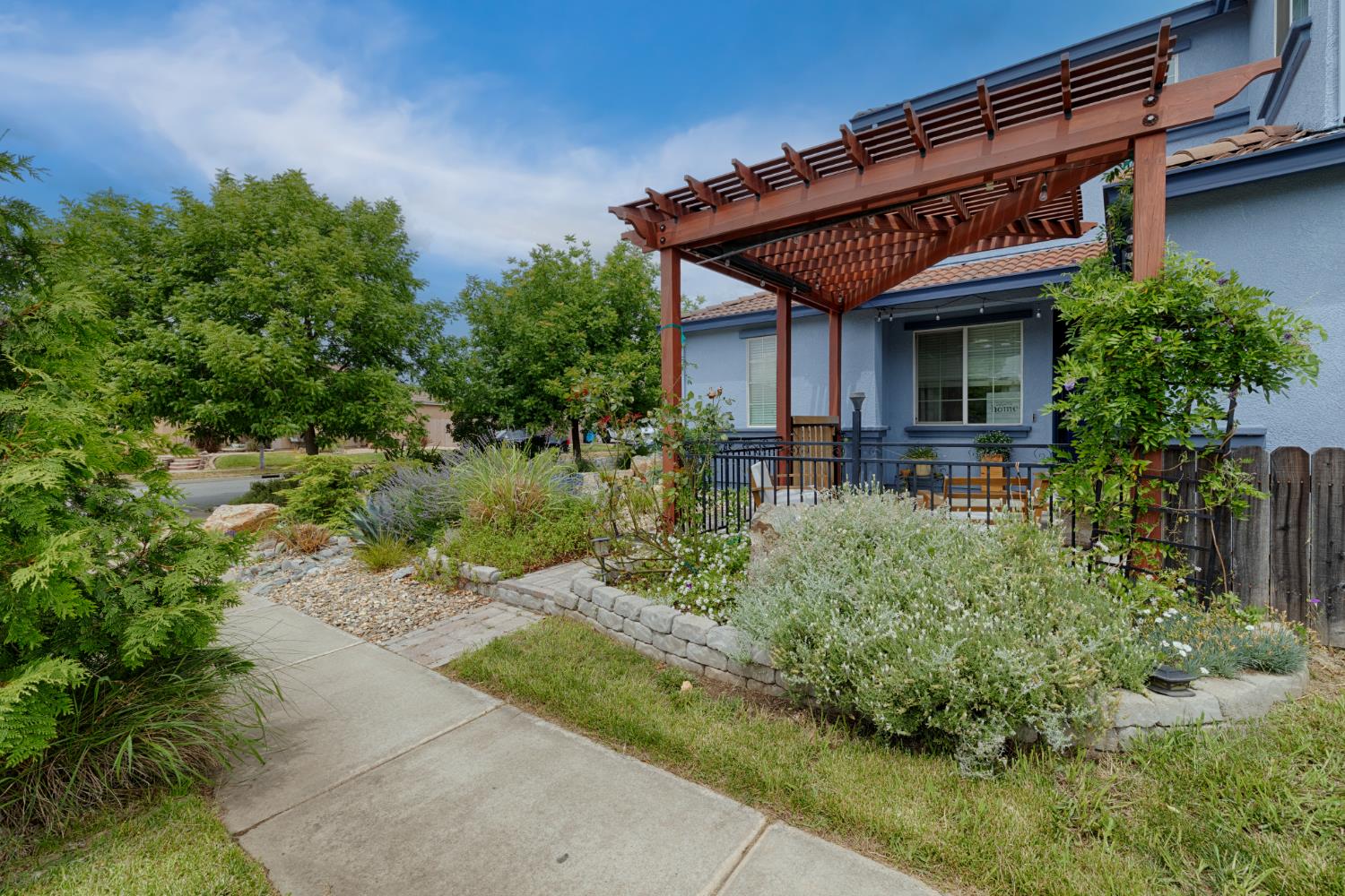 1626 Three Rivers Drive
