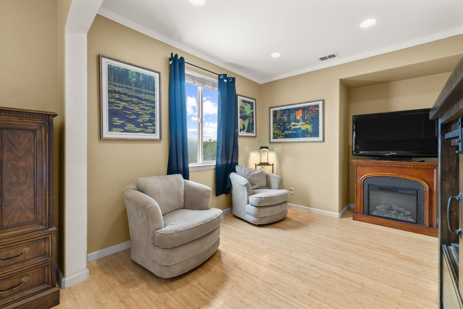 1626 Three Rivers Drive