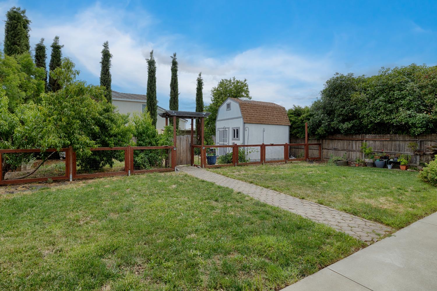 1626 Three Rivers Drive