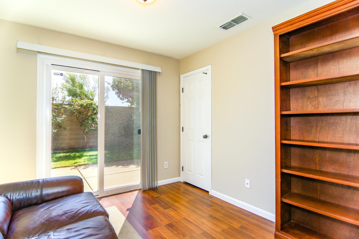 1637 Blue Beaver Way