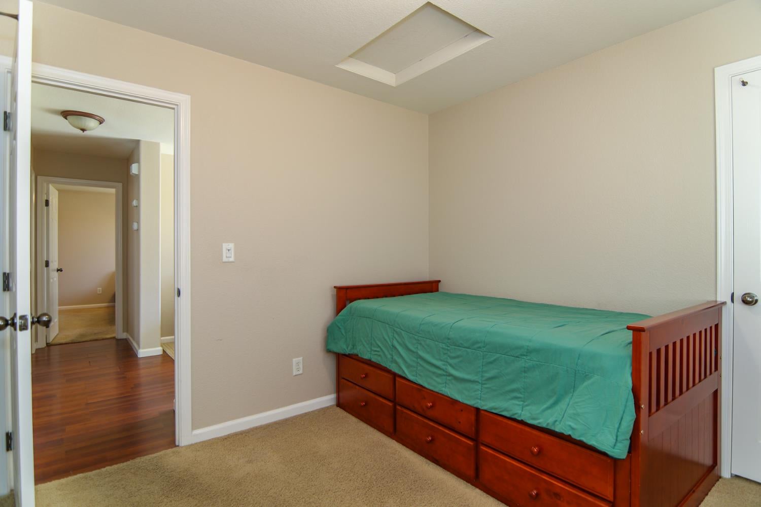 1637 Blue Beaver Way