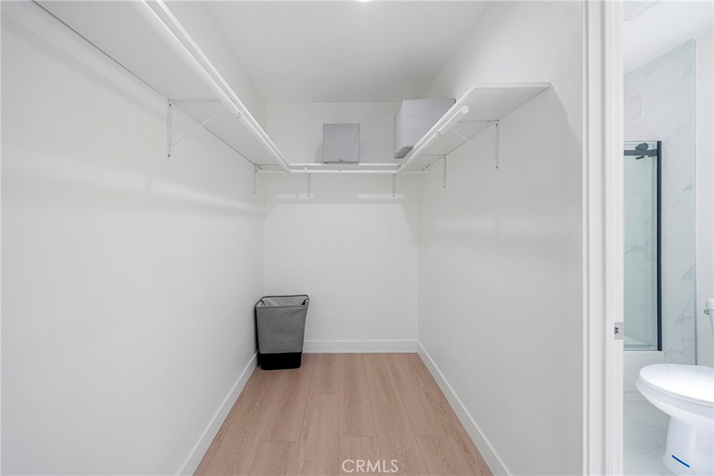 3211 W Jeffries Avenue