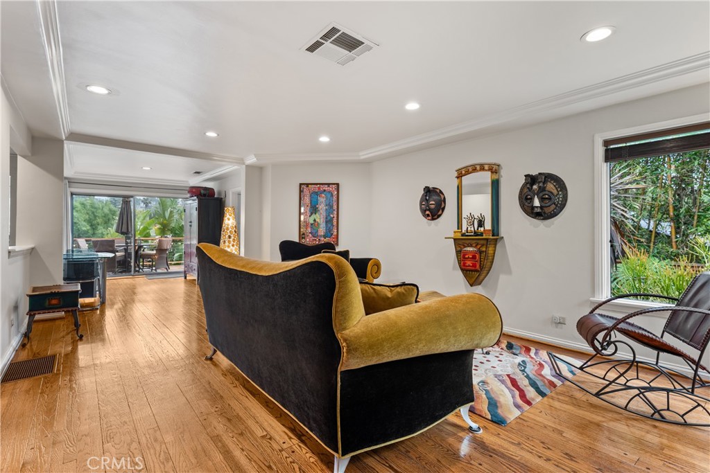 3260 De Witt Drive