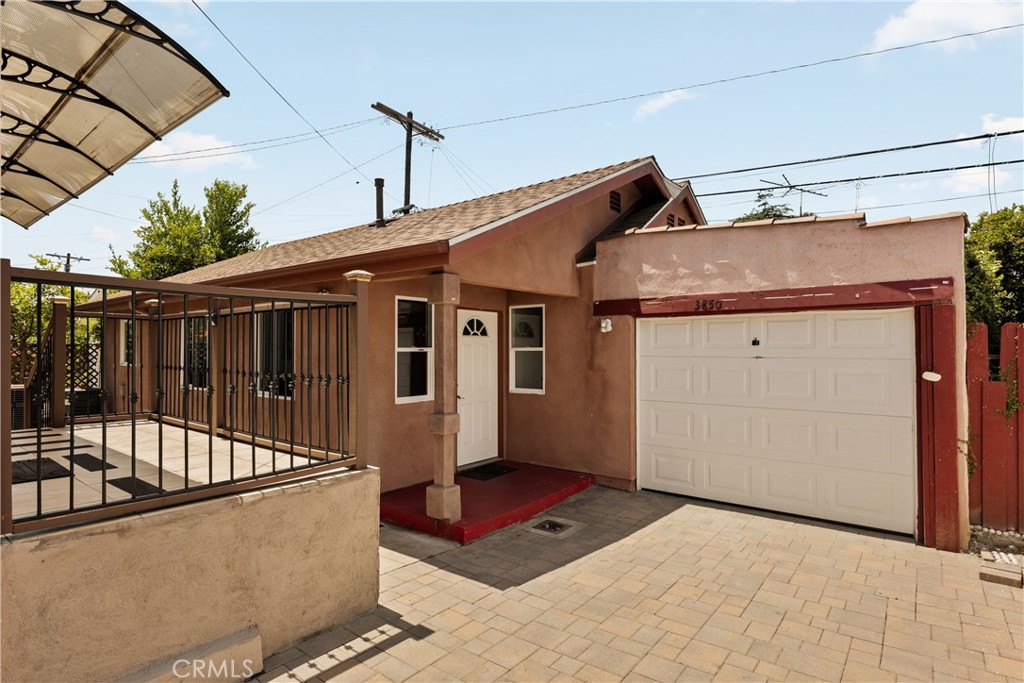 3848 Boyce Avenue