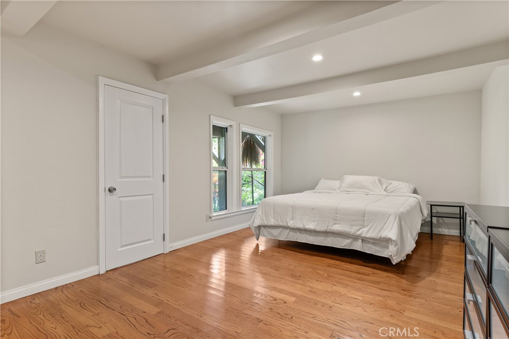 3260 De Witt Drive