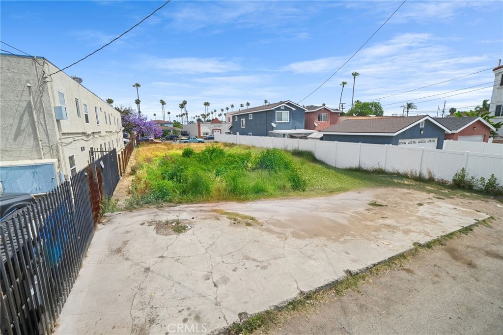 1414 253rd Street