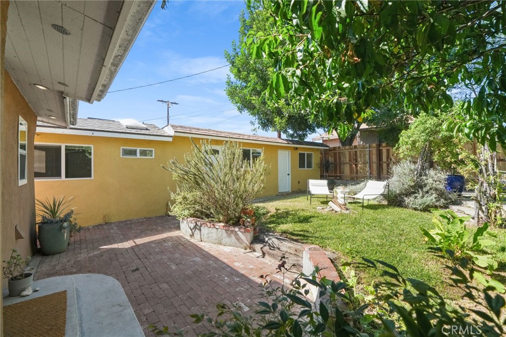 2715 Blanchard Street