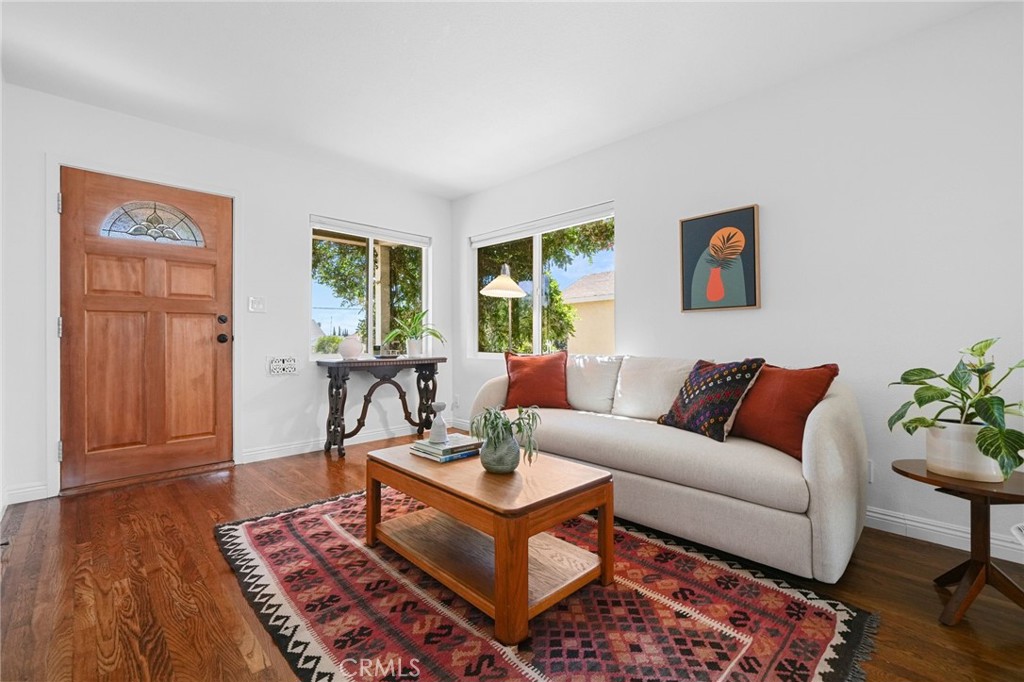 2715 Blanchard Street