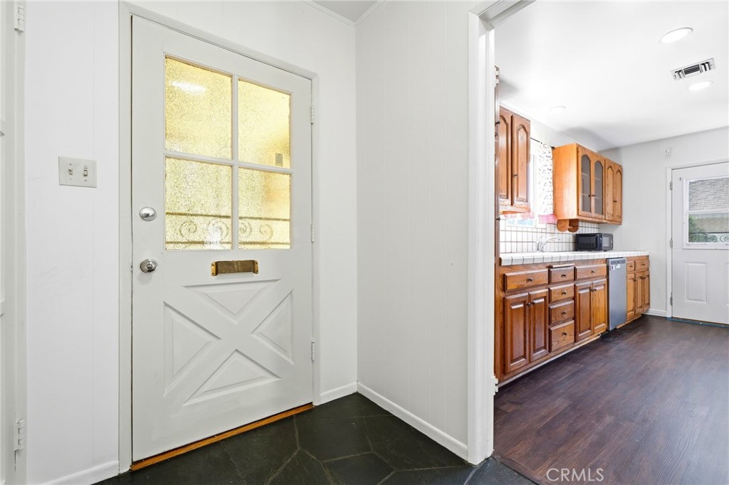 8545 Forsythe Street