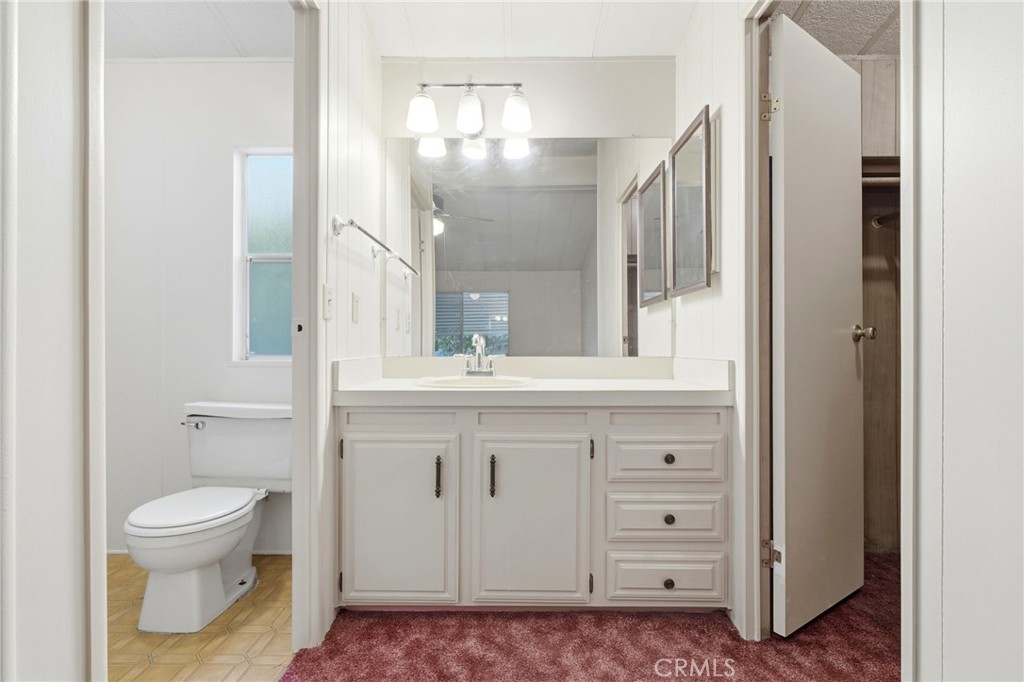 9051 Laurel Canyon Boulevard 7