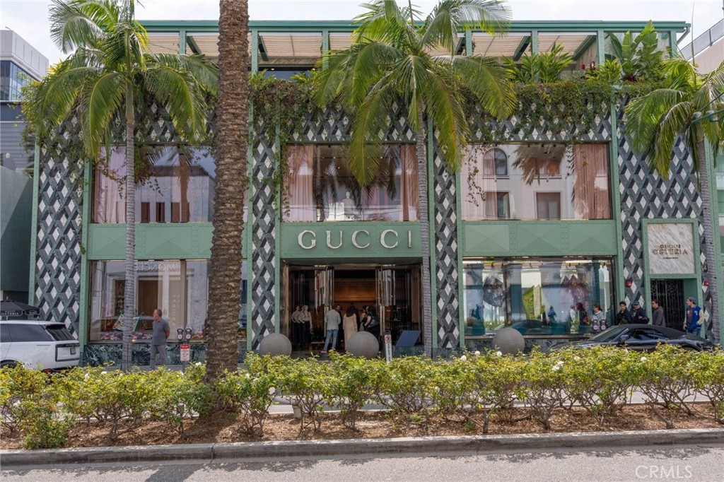 9330 Clifton Way 301