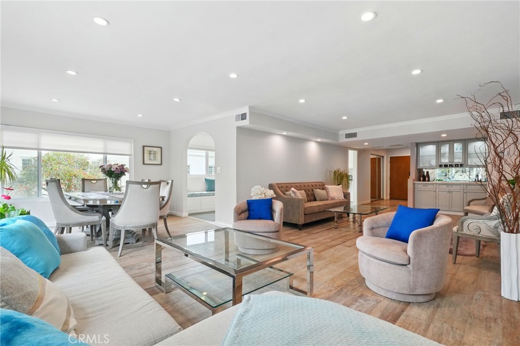 9330 Clifton Way 301