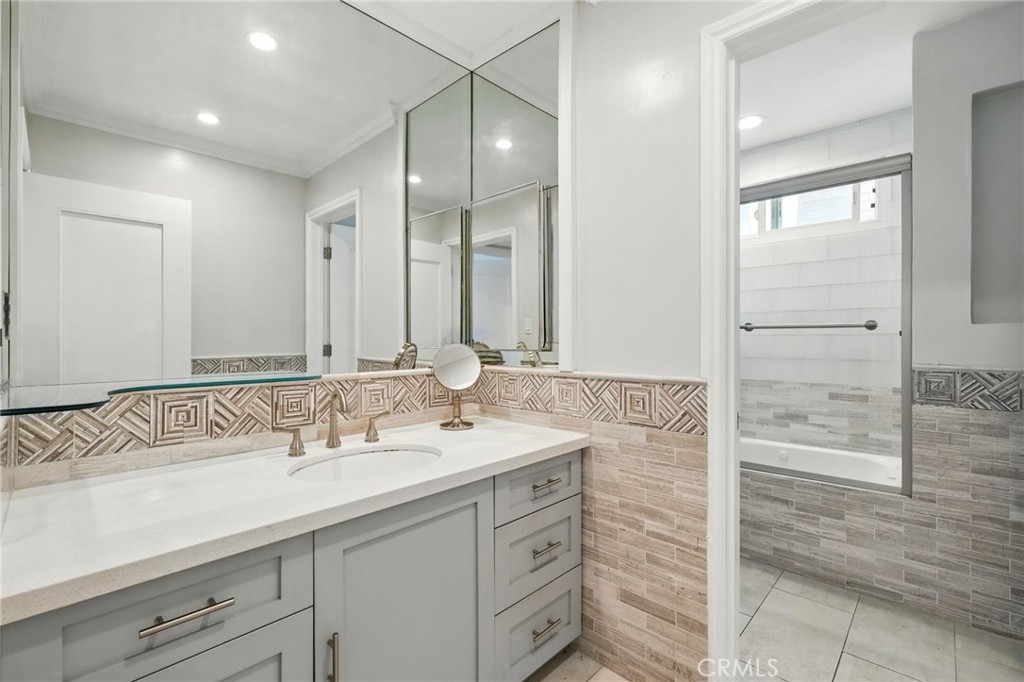 9330 Clifton Way 301