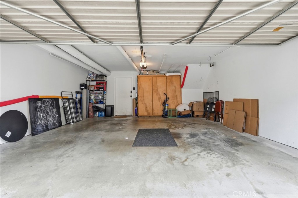 4821 Riverton 2