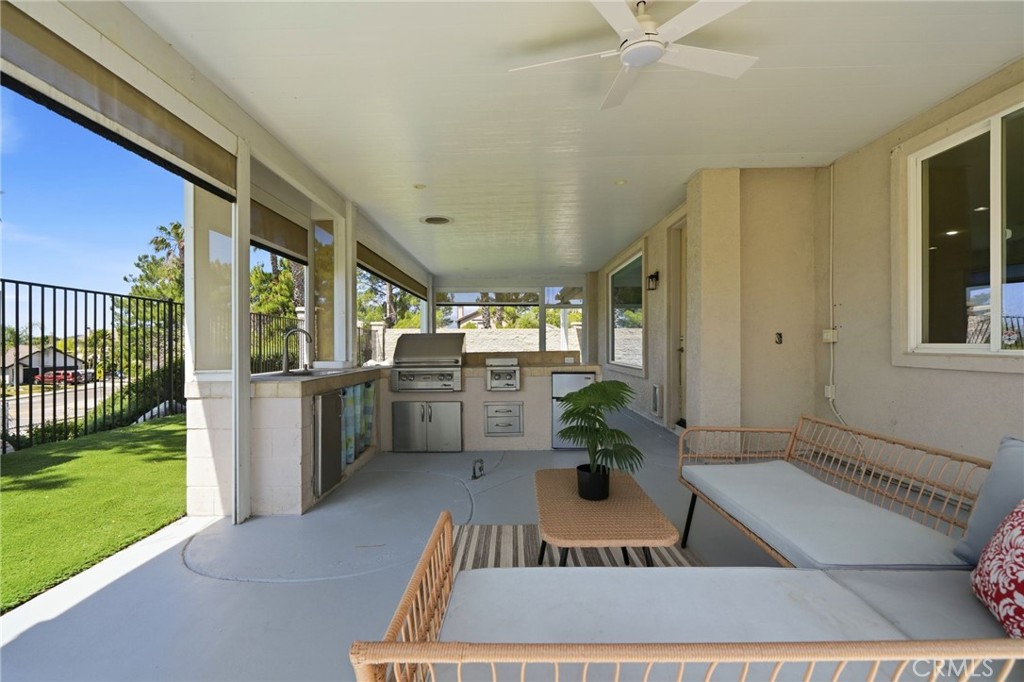 2943 W Meyers Road