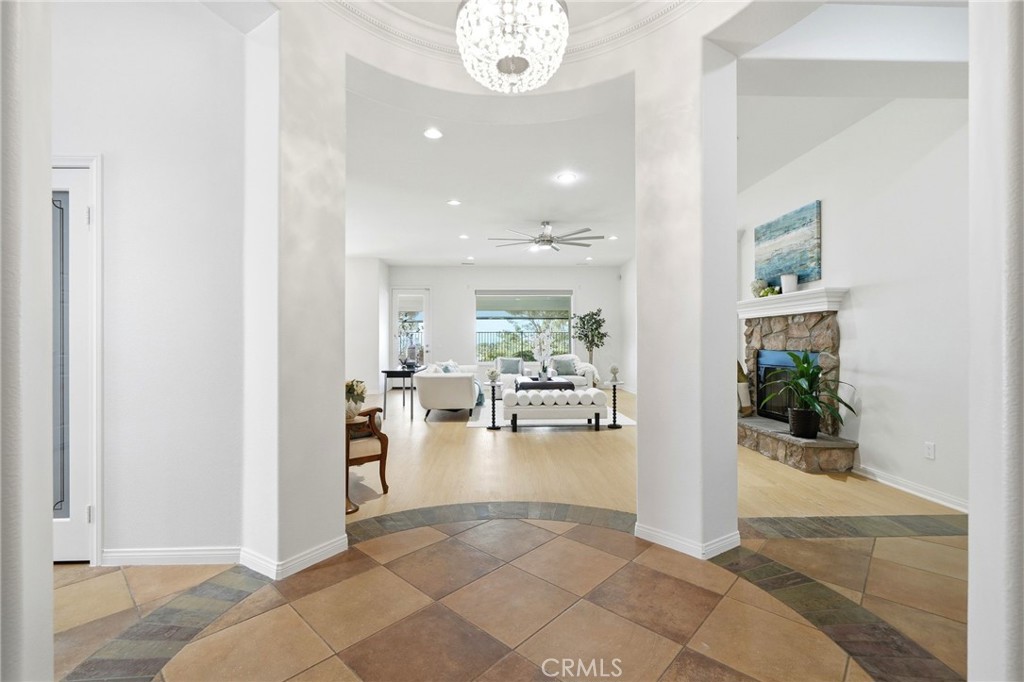 2943 W Meyers Road