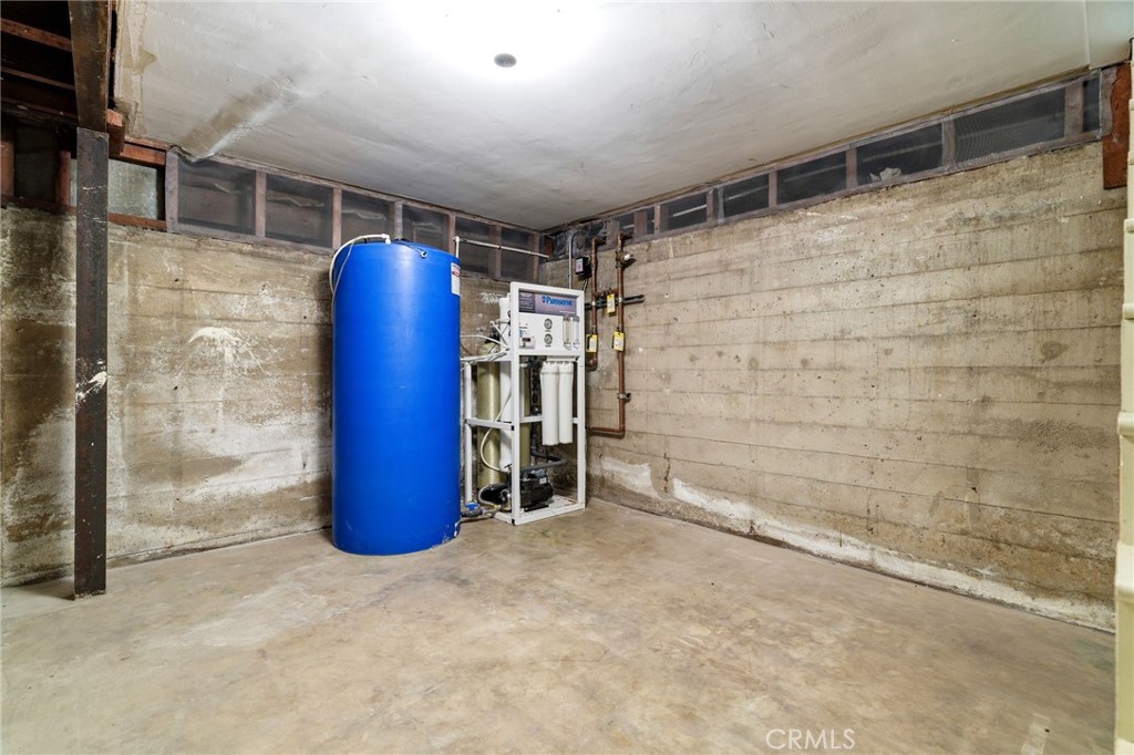 114 N Rose