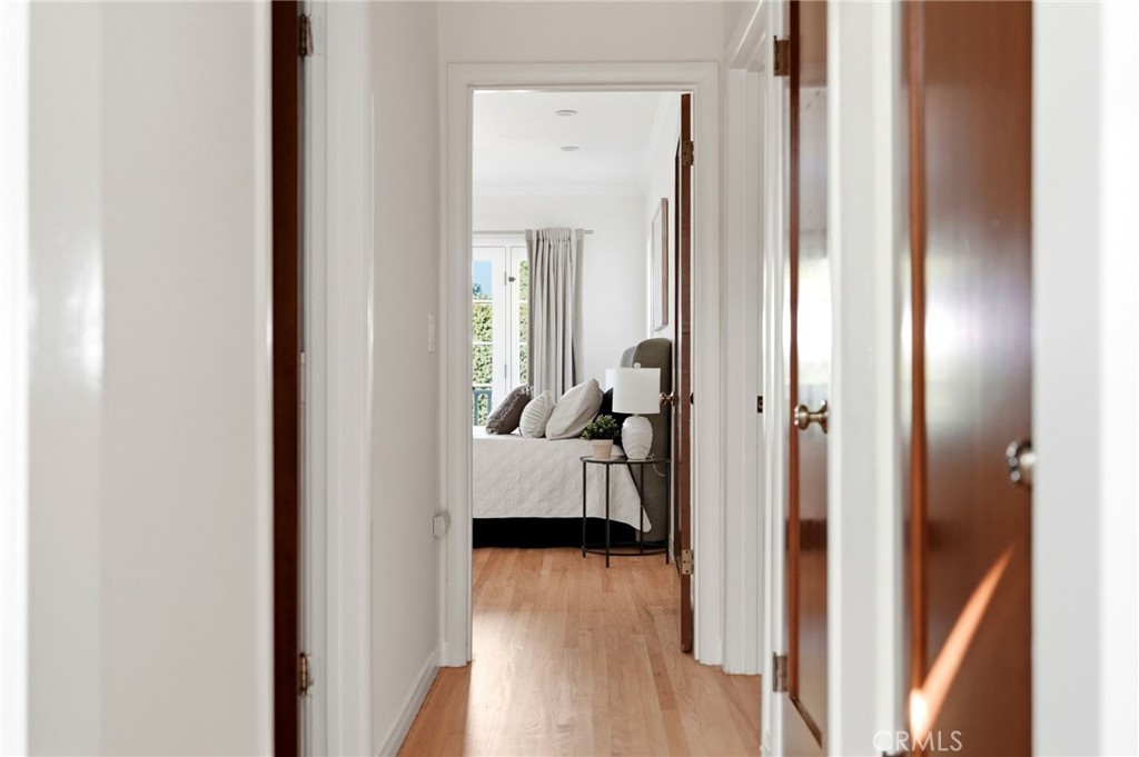 114 N Rose