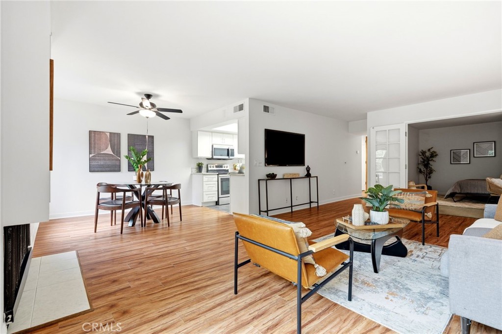 5870 Green Valley