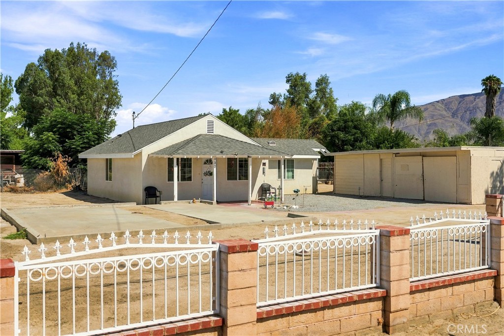 330 S Wateka San Jacinto Ca Us 92583 Sr26178024