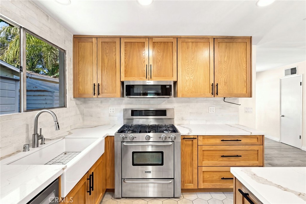 22510 Hartland