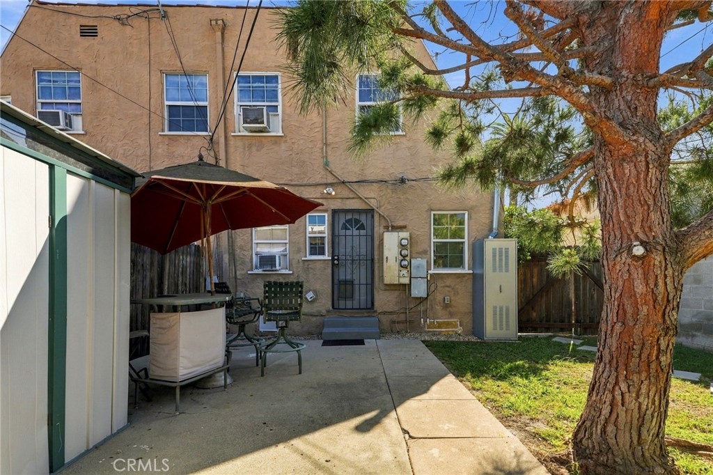2839 Hillcrest Drive