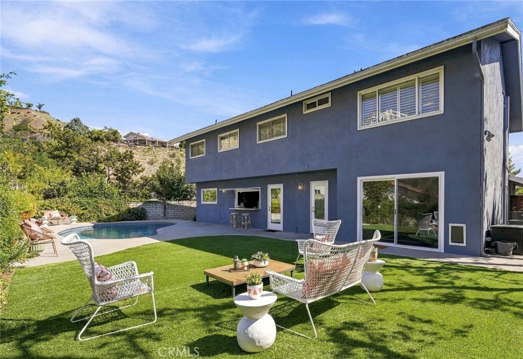 3133 Highland View