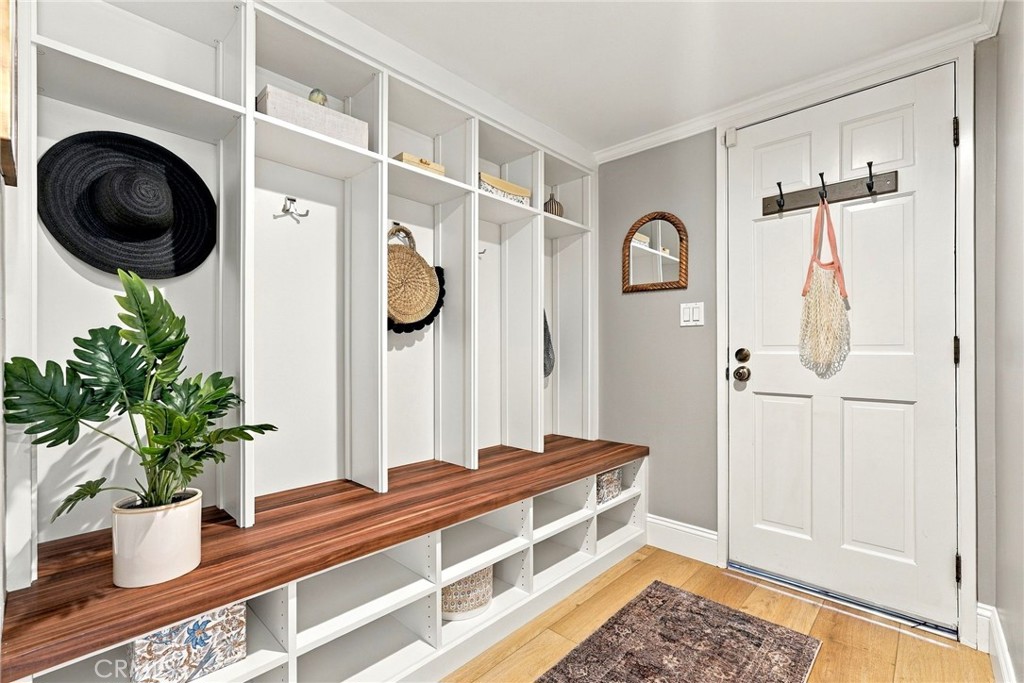 3133 Highland View