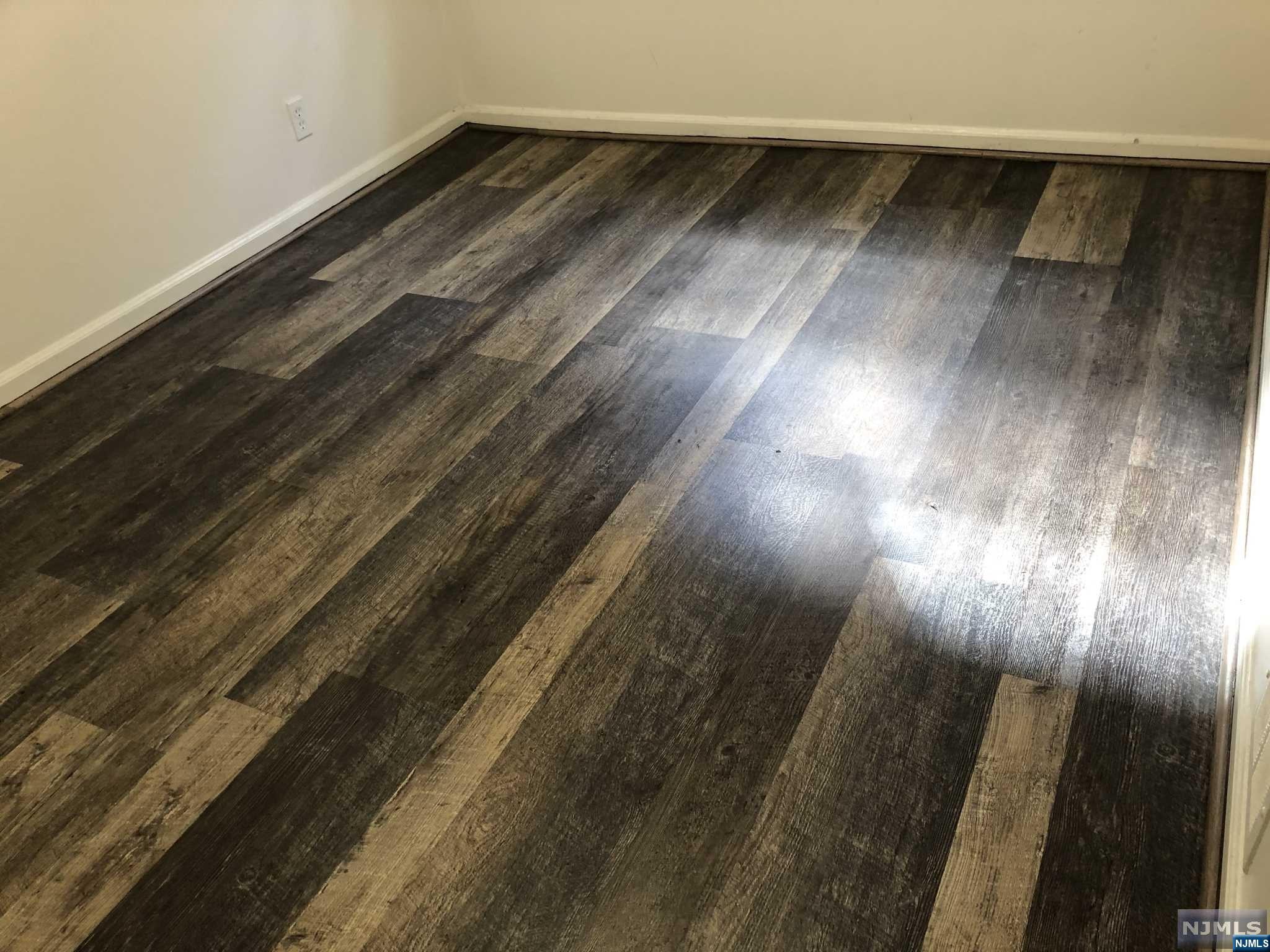 172-182 Franklin Avenue 3B