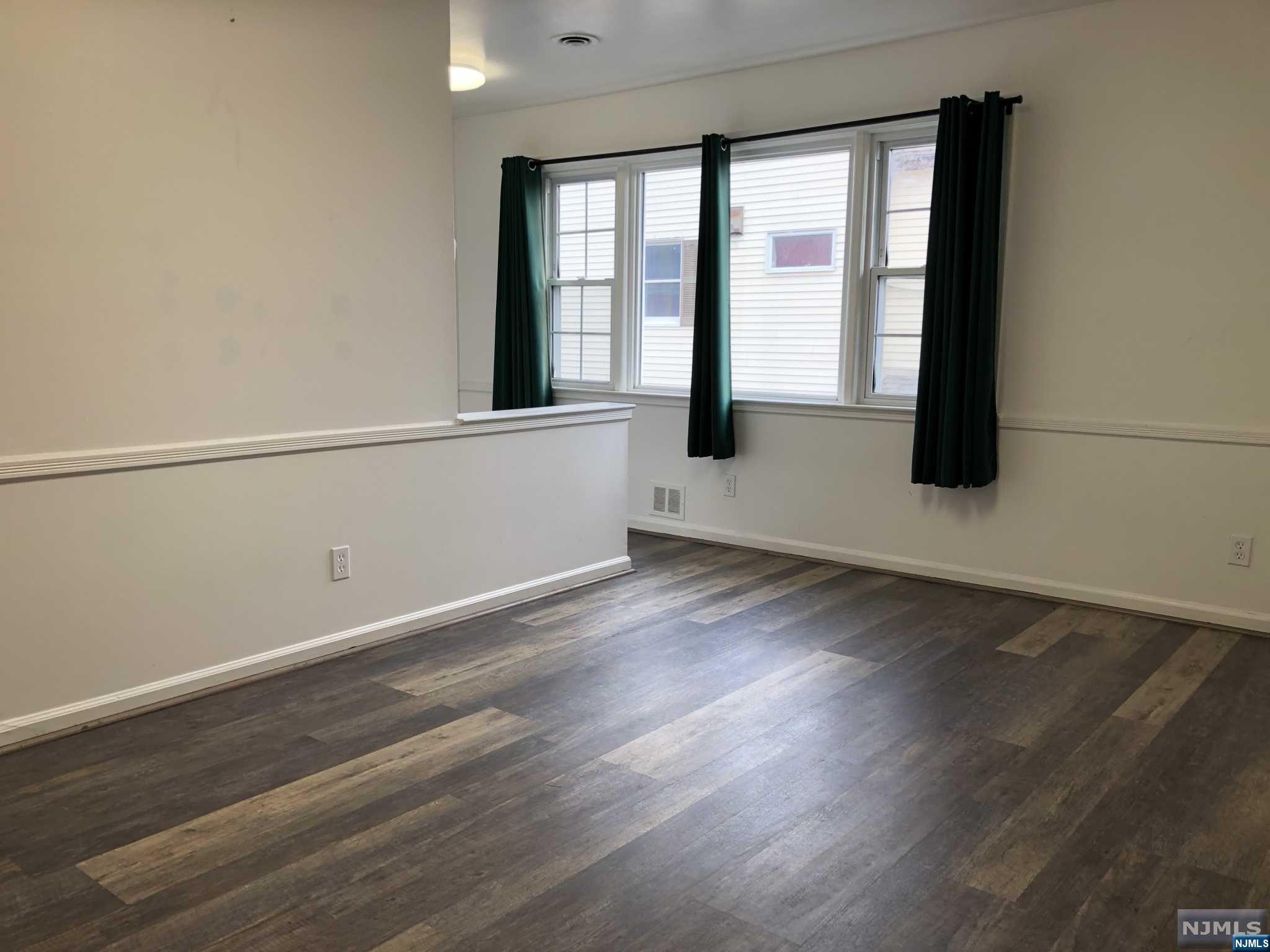 172-182 Franklin Avenue 3B
