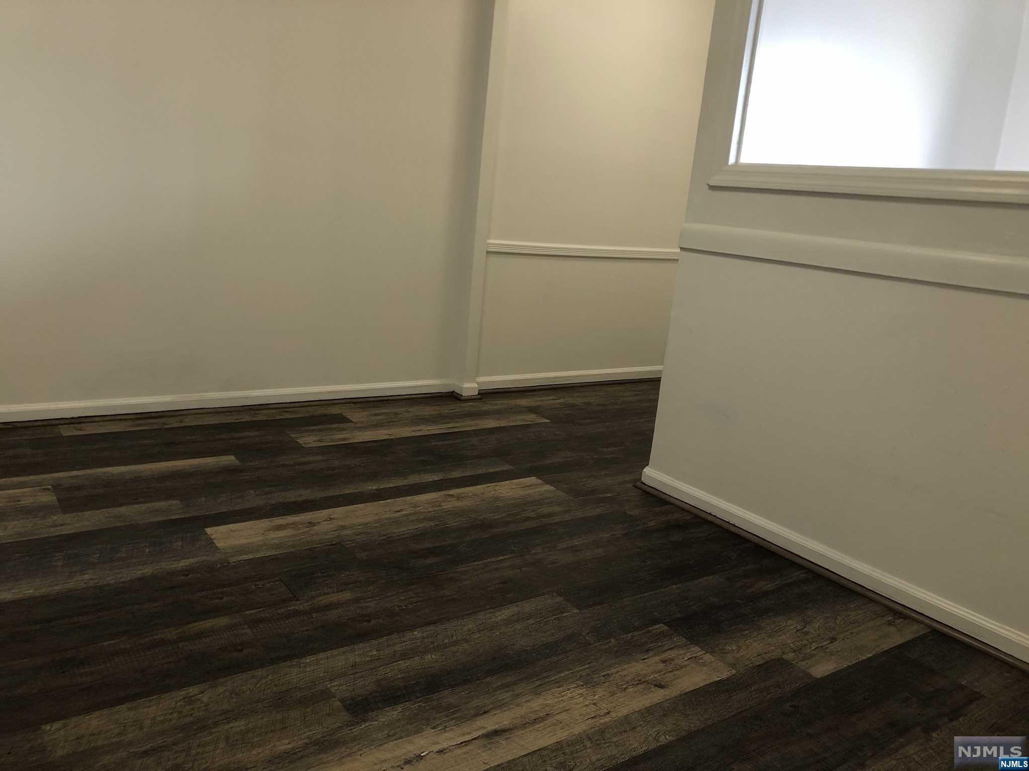 172-182 Franklin Avenue 3B